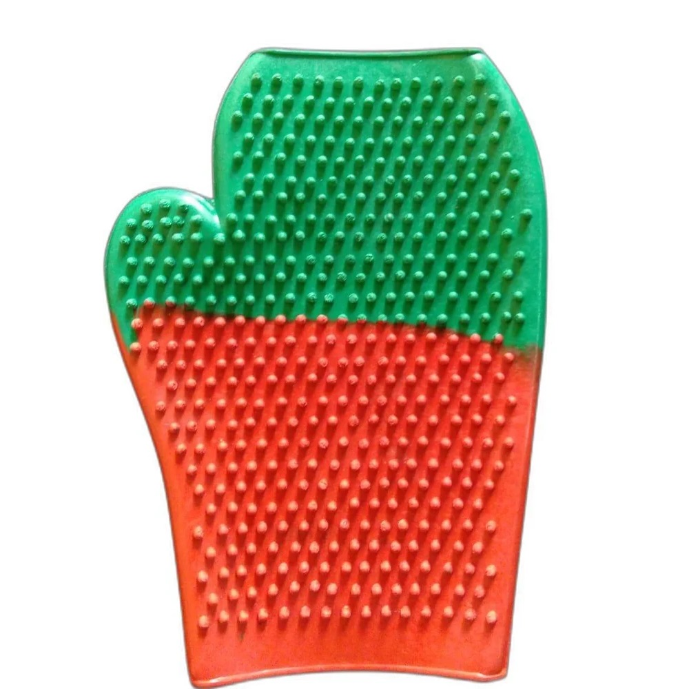 rubber-hand-grooming-gloves-1000×1000